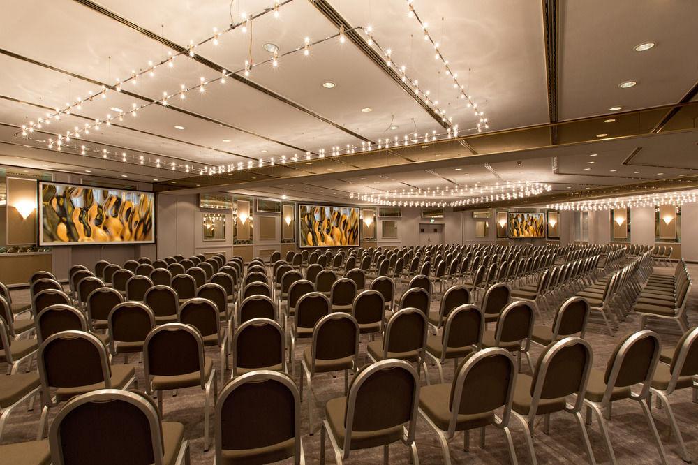 Renaissance Duesseldorf Hotel 외부 사진
