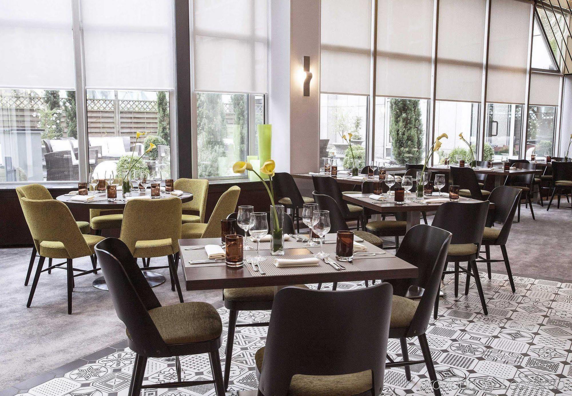 Renaissance Duesseldorf Hotel 외부 사진