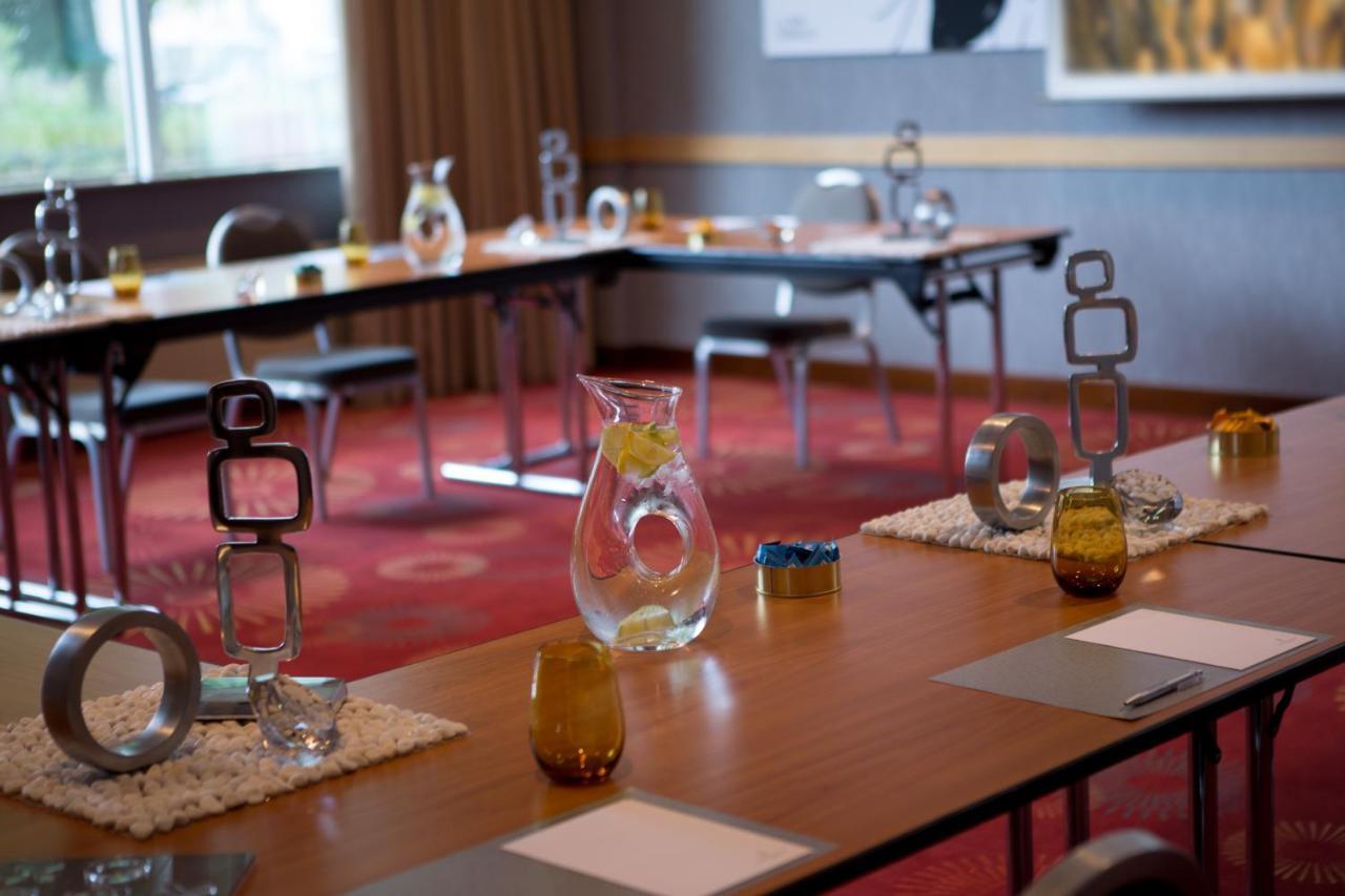 Renaissance Duesseldorf Hotel 외부 사진