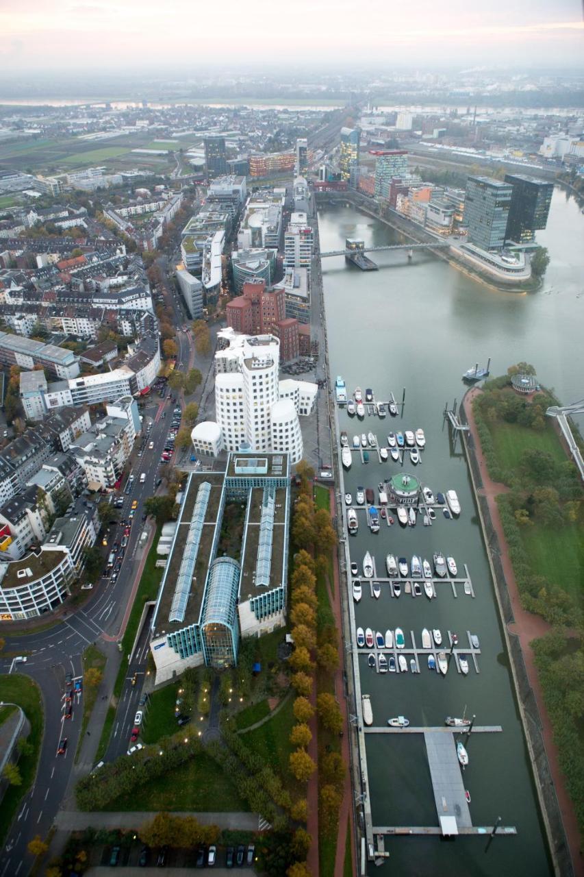 Renaissance Duesseldorf Hotel 외부 사진