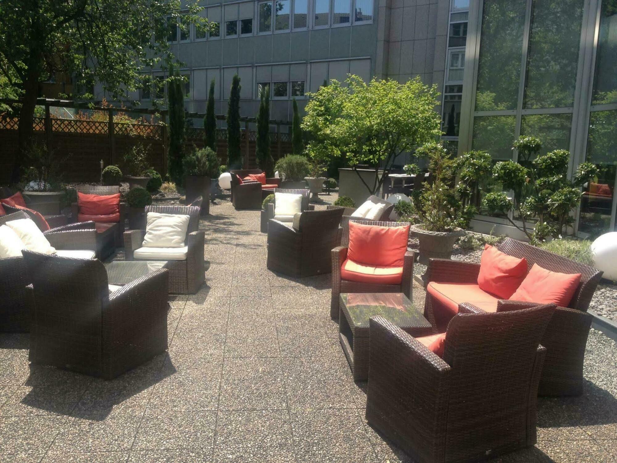 Renaissance Duesseldorf Hotel 외부 사진